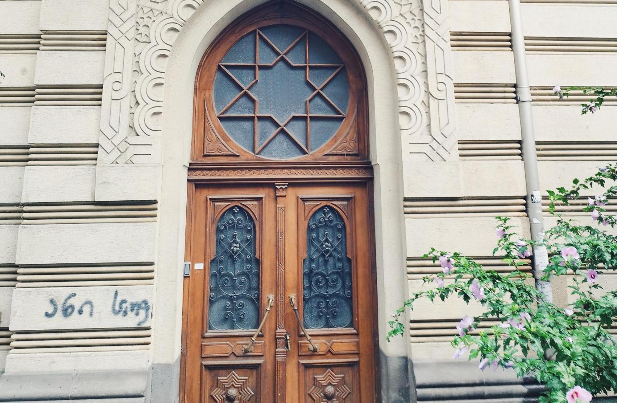 Sofiko Apartment In A Legendary Building 第比利斯 外观 照片